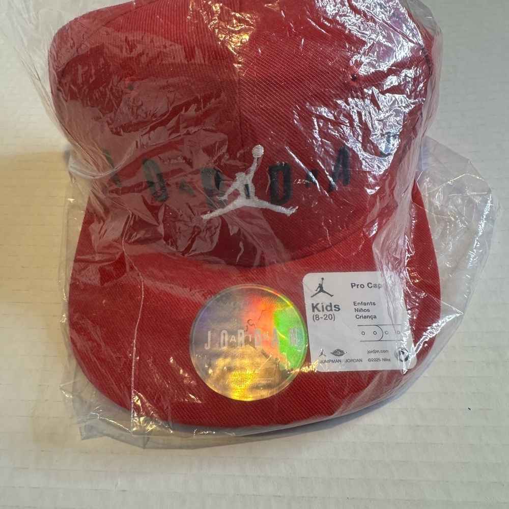 Jordan Kids/Adult Red Pro Cap - Picture 6 of 6